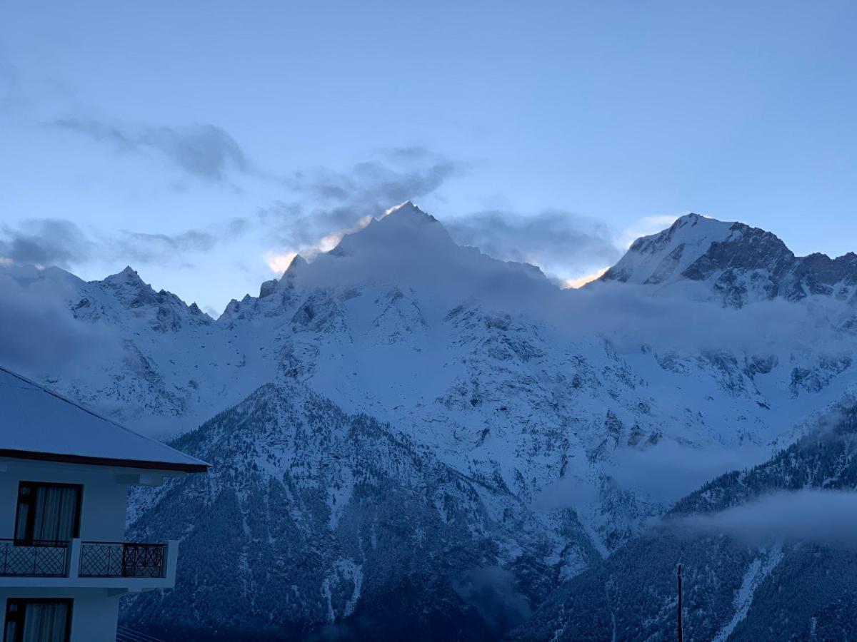 Hotel Rollingrang Kalpa Luaran gambar